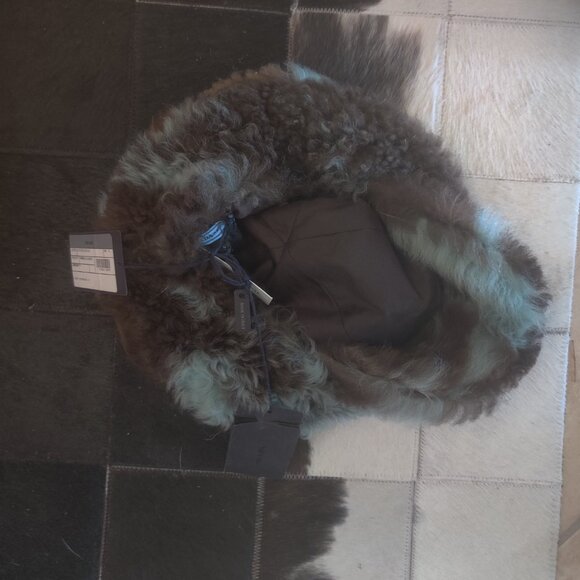 Prada Shearling fur  cap new size M (57) - Picture 6 of 6